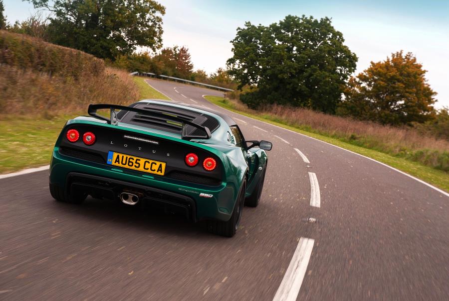  Lotus Exige Sport 350 2015 года  (UK) (фото 5 из 35)